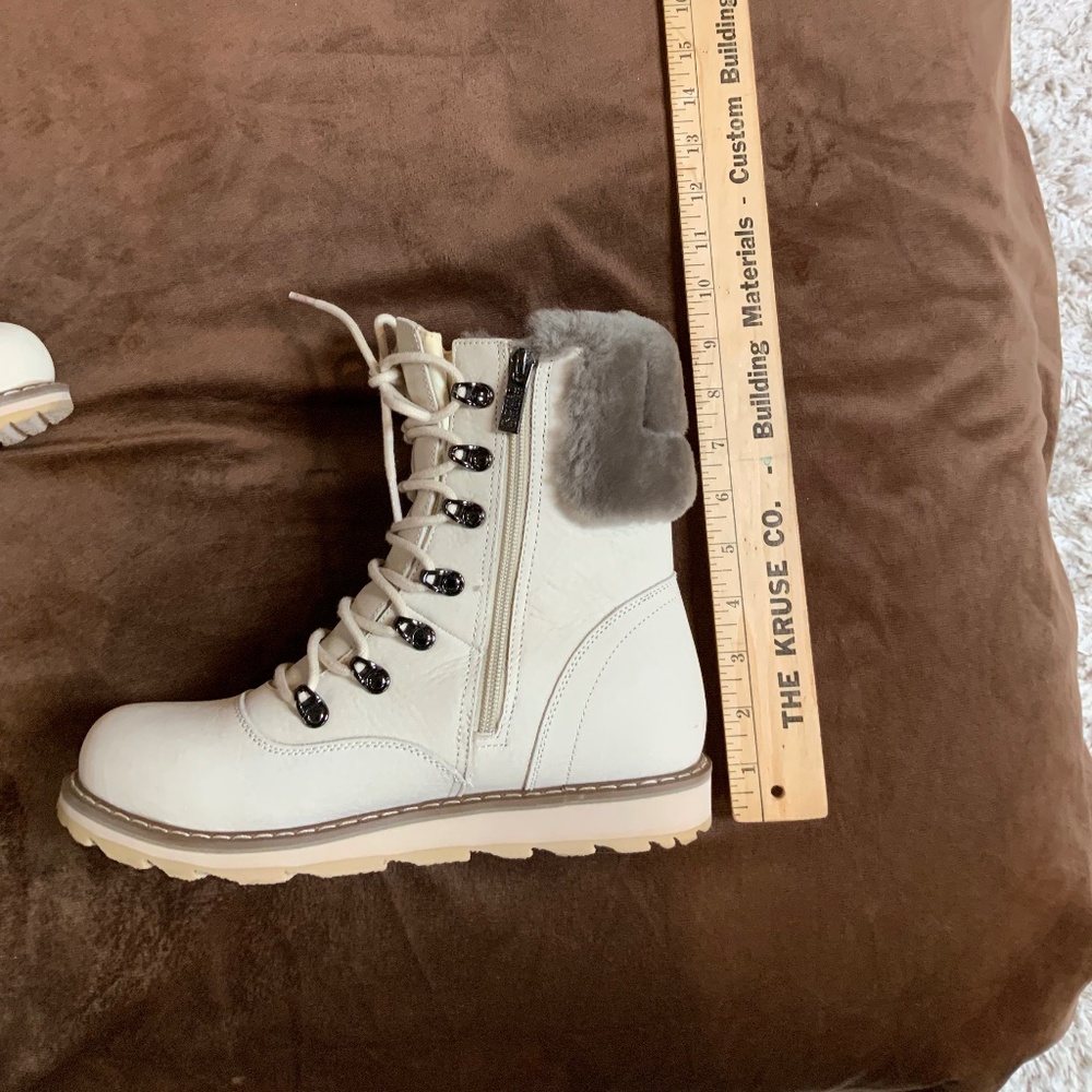 Royal Canadian Leather Shearling Waterproof boots Ivory Grey 9 Alpine Cabincore - Picture 4 of 7